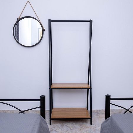 Vista Del Mare 1 Apartman Néa Róda Kültér fotó