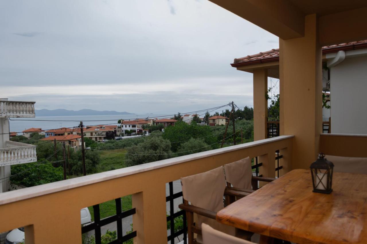 Vista Del Mare 1 Apartman Néa Róda Kültér fotó