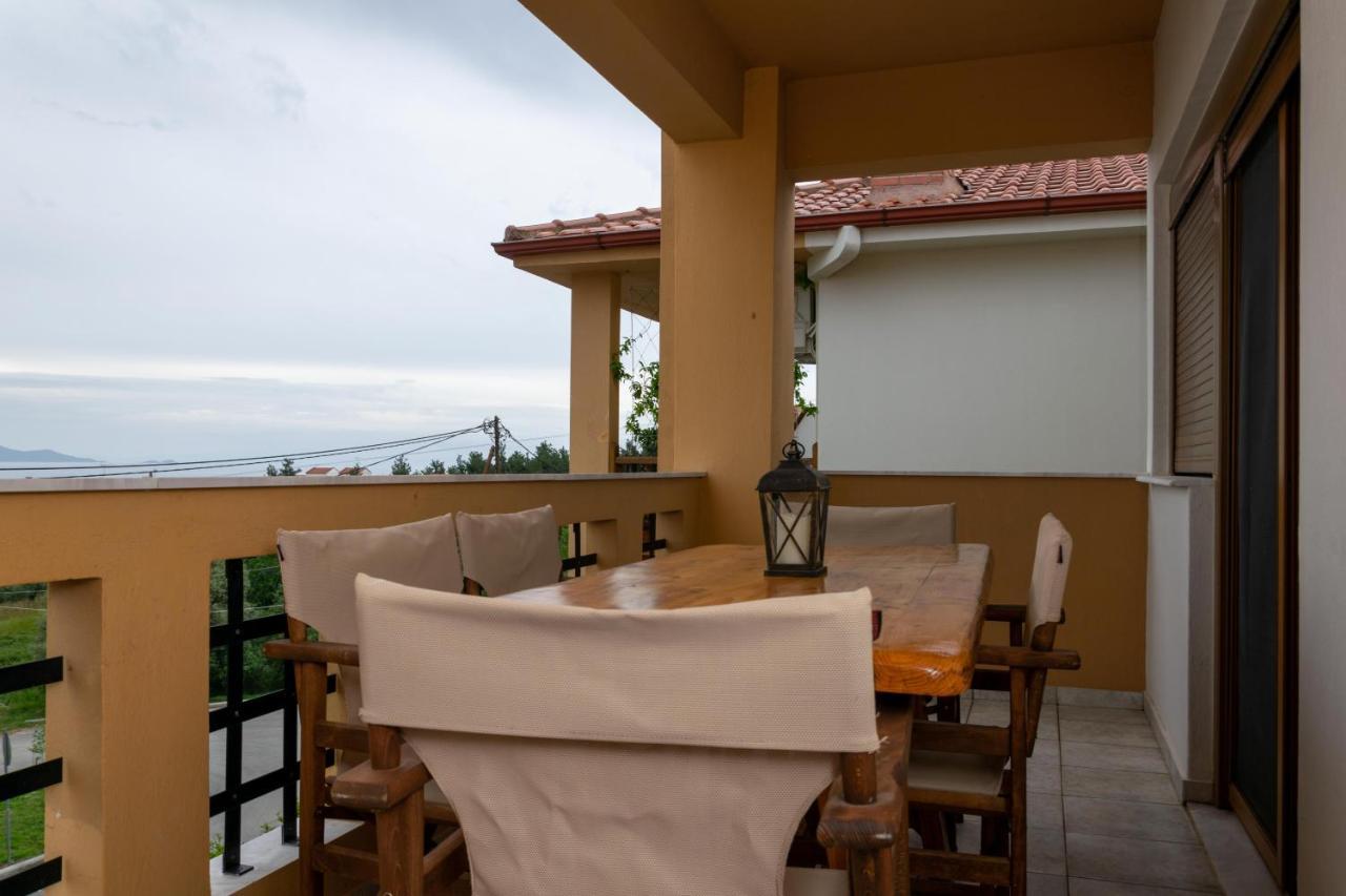 Vista Del Mare 1 Apartman Néa Róda Kültér fotó