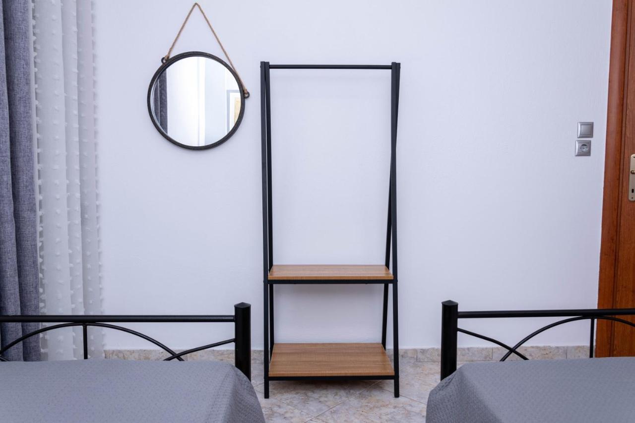 Vista Del Mare 1 Apartman Néa Róda Kültér fotó