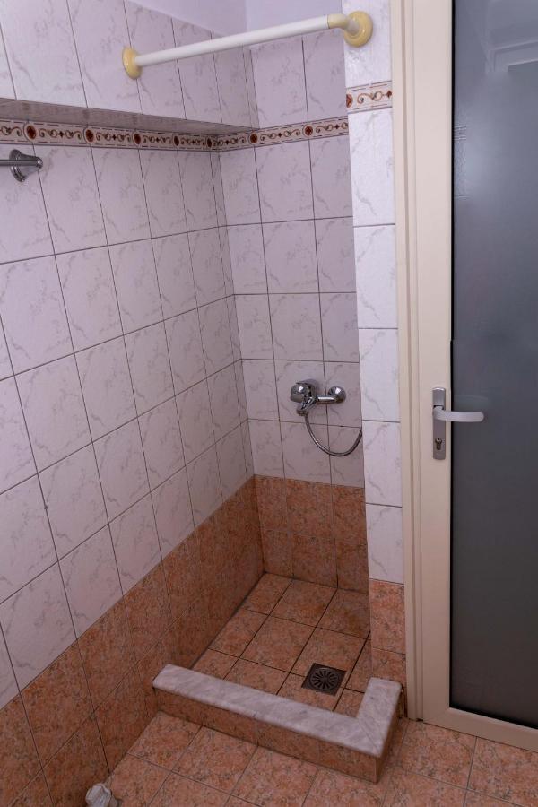 Vista Del Mare 1 Apartman Néa Róda Kültér fotó